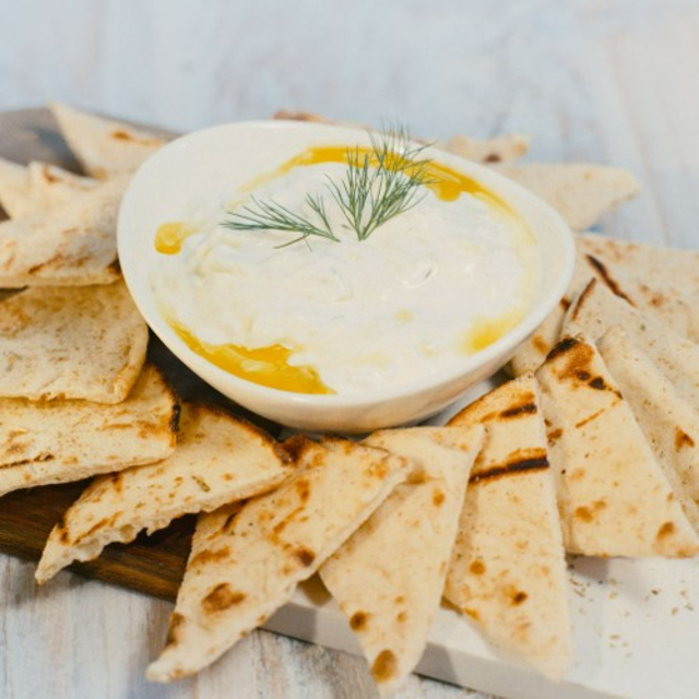 Tzatziki (Greek Yogurt Cucumber Spread).